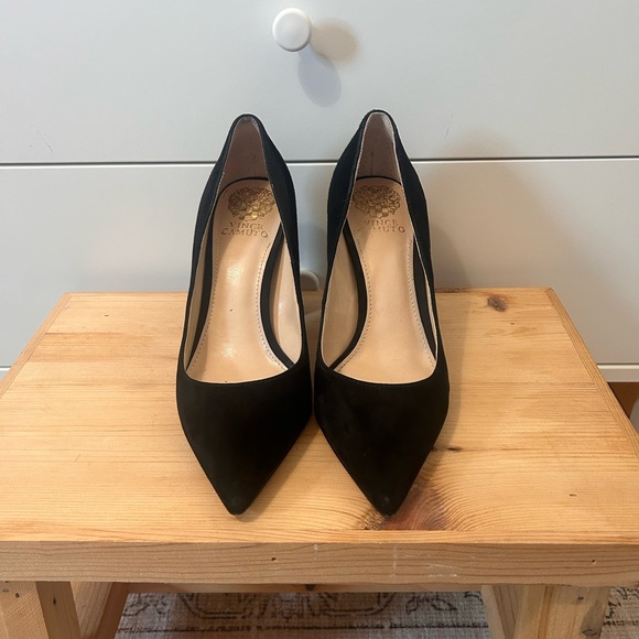 Vince Camuto Ableen Pump - Picture 4 of 5